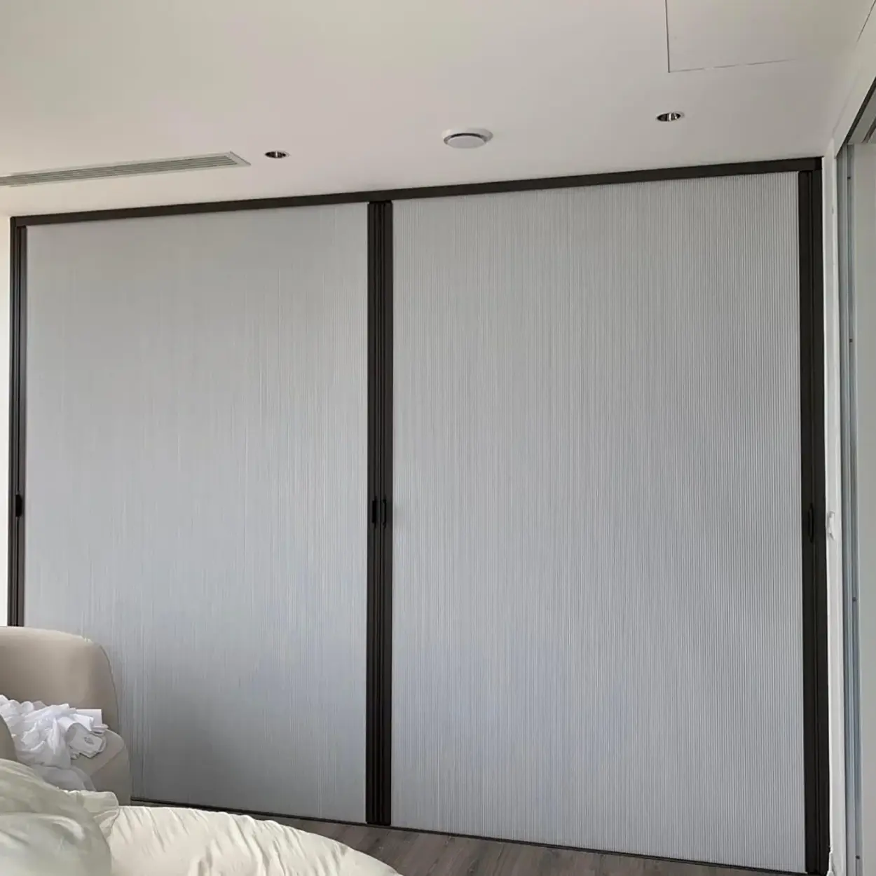 Çaycuma bebek odası — honeycomb blackout, deliksiz montaj, tam karartma